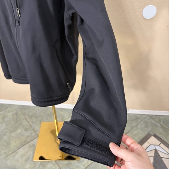 Carhartt Storm Defender Jacket Black Sz XL Rain Defender Embroider Logo Outdoor - Picture 6 of 16